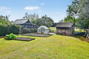 Photo 22- click for photo gallery